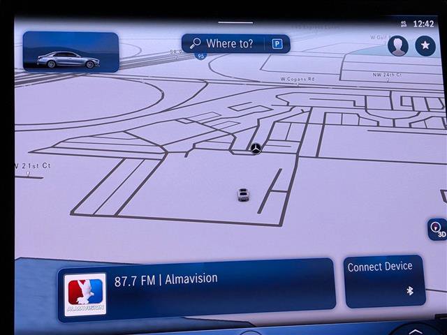 Used 2023 Mercedes-Benz S 500 4MATIC w/ AMG Line image 14