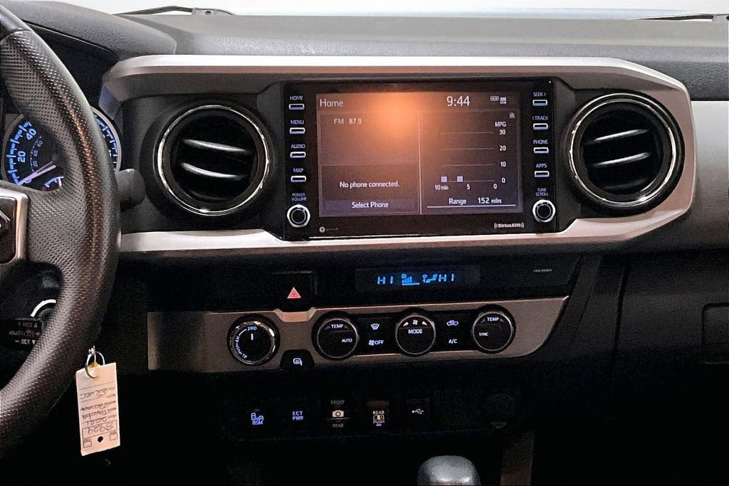Used 2021 Toyota Tacoma SR5 w/ Technology Package image 10