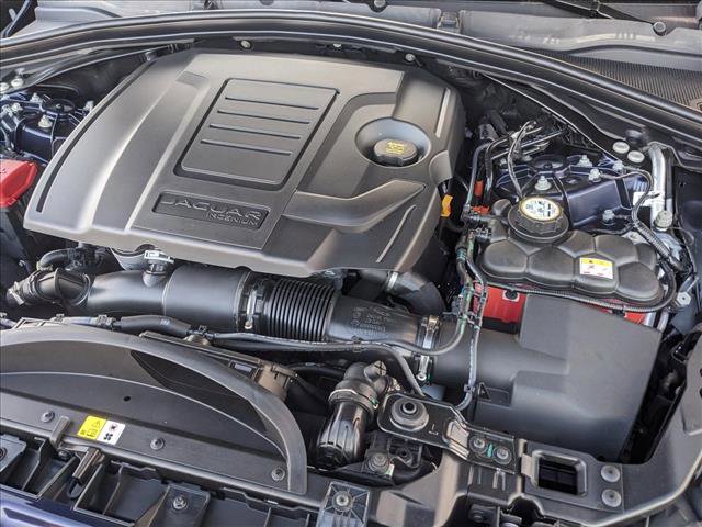 Used 2024 Jaguar F-PACE R-Dynamic S image 18