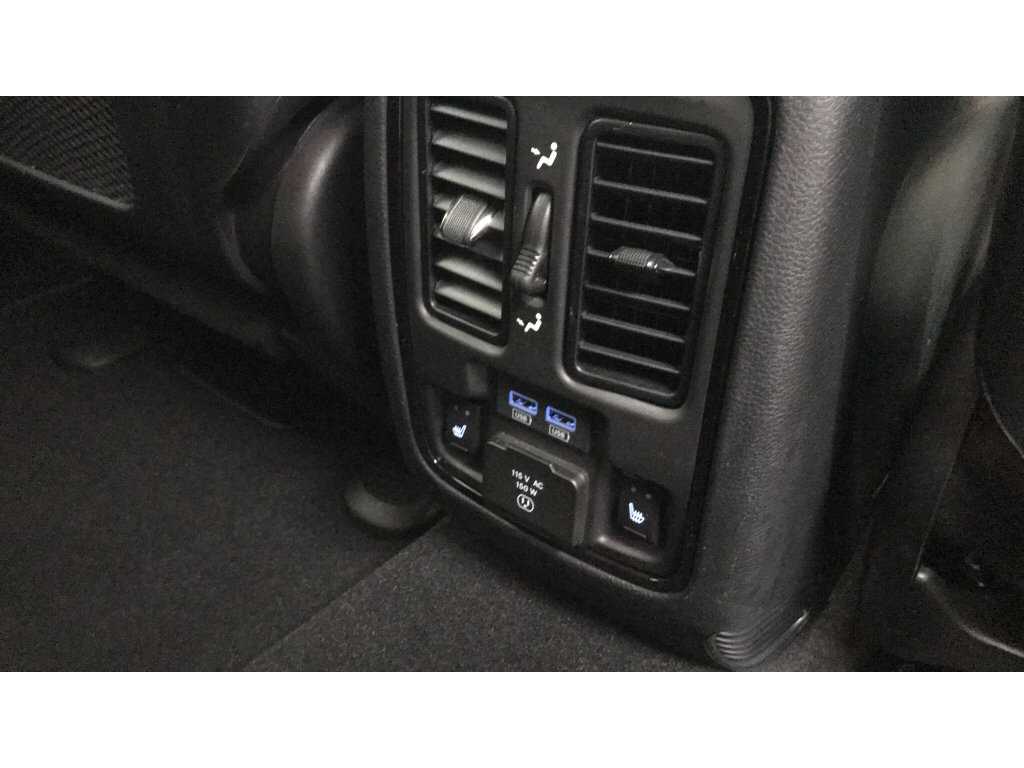 Used 2024 Dodge Durango GT image 24