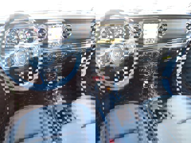 New 2023 Jeep Wrangler Rubicon w/ Steel Bumper Group image 30