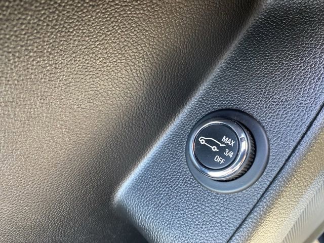 Used 2021 Chevrolet Traverse Premier w/ Redline Edition FWD image 16