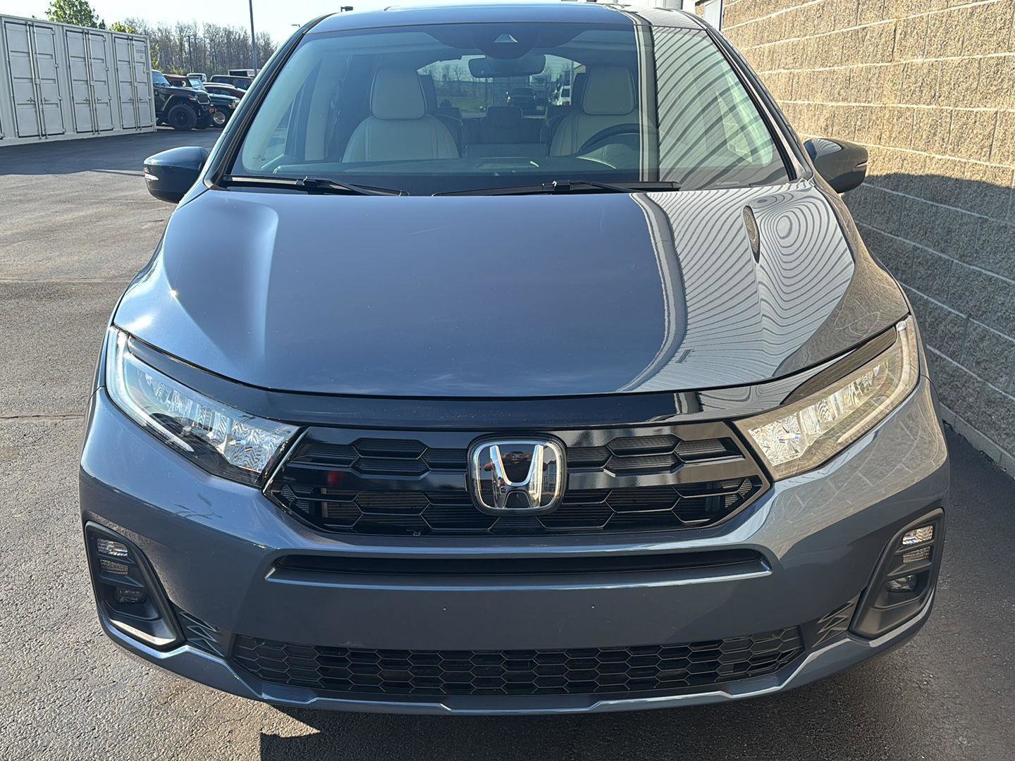 Used 2025 Honda Odyssey Touring image 40