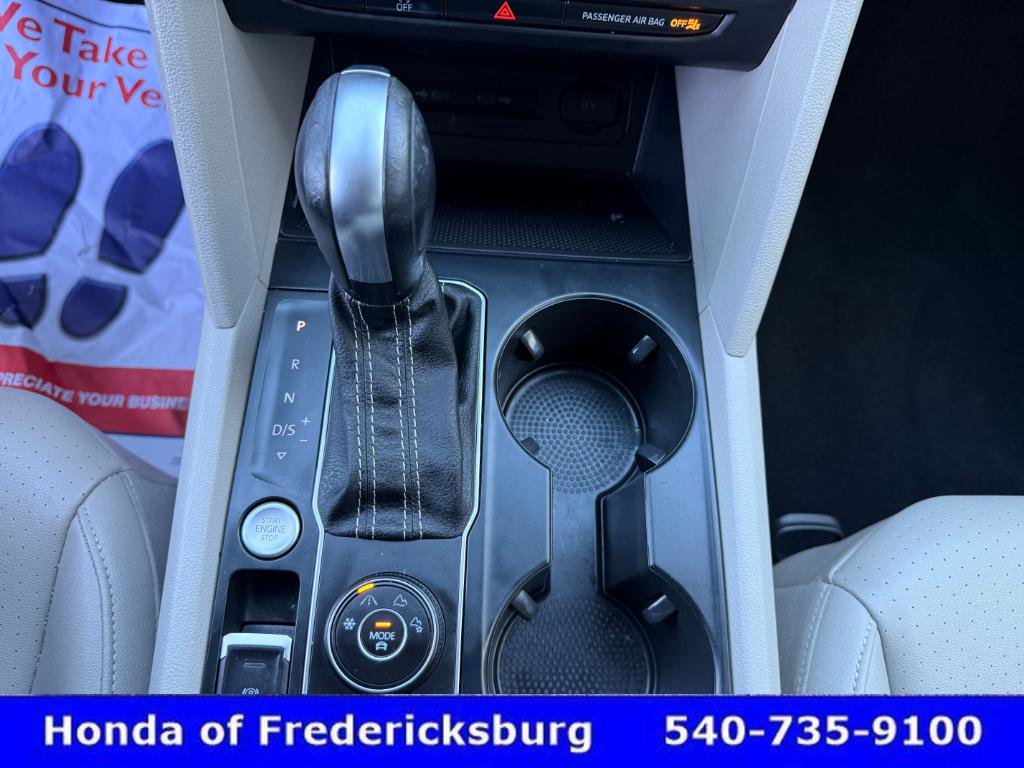 Used 2021 Volkswagen Atlas SE w/ Panoramic Sunroof Package image 37