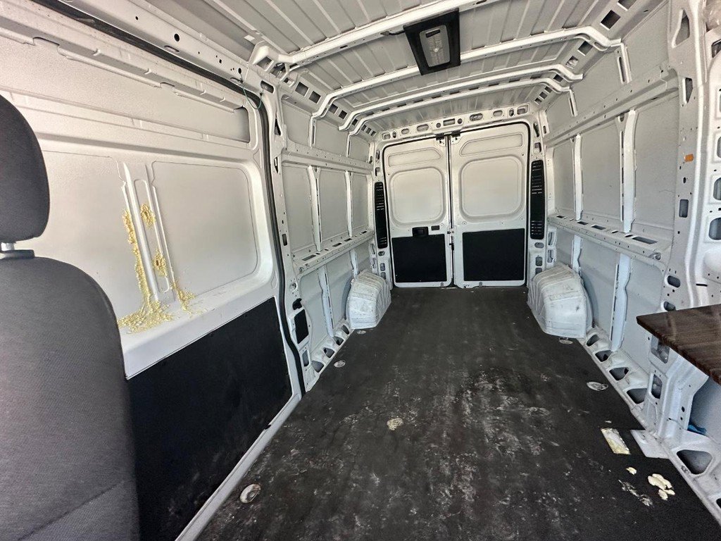 Used 2023 RAM ProMaster 2500 FWD image 16