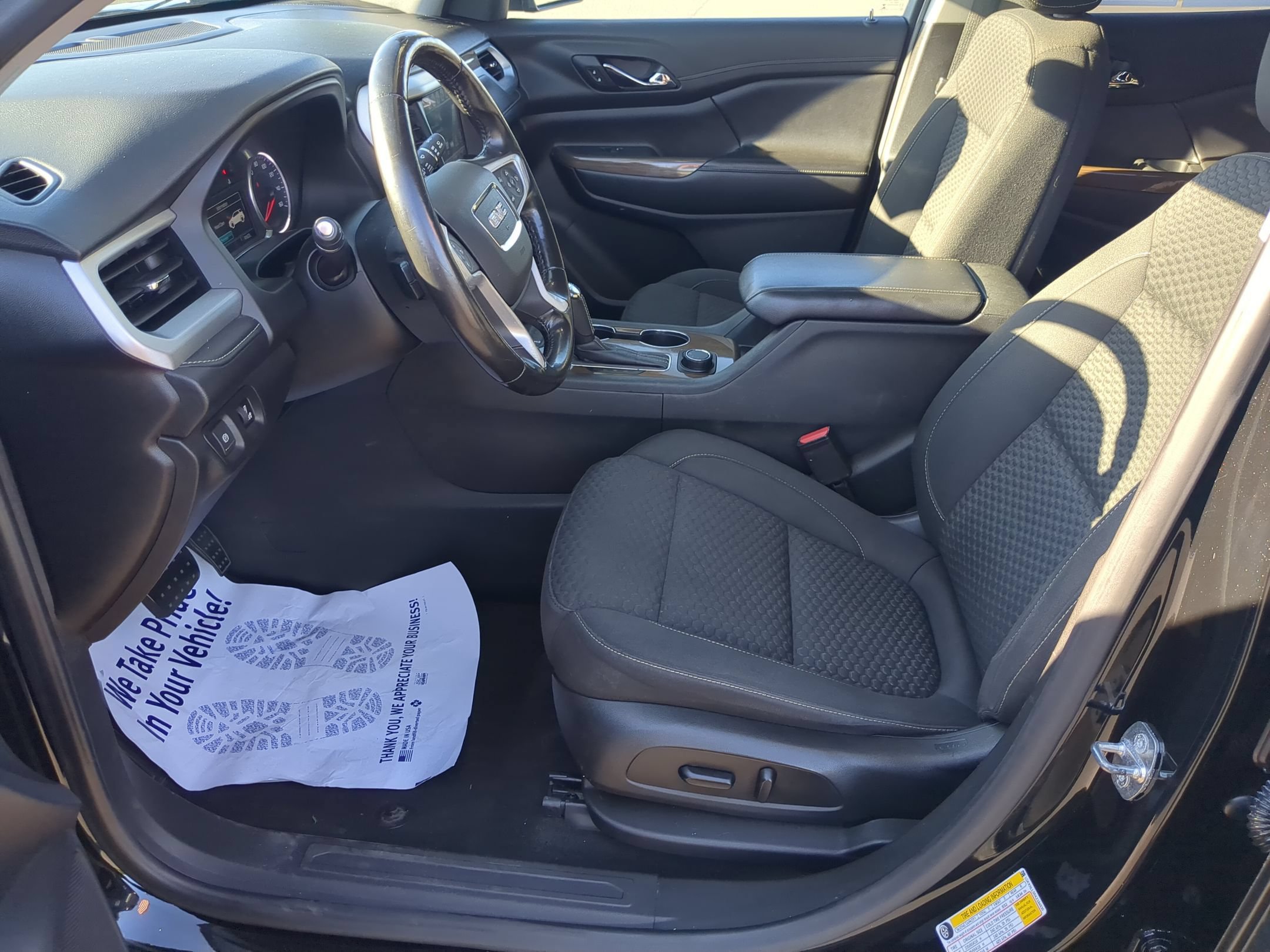 Certified 2019 GMC Acadia SLE w/ Driver Alert Package I FWD image 17