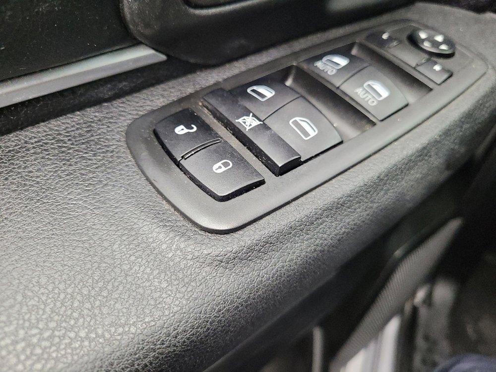 Used 2021 RAM 1500 Warlock w/ Electronics Group AWD/4WD image 27