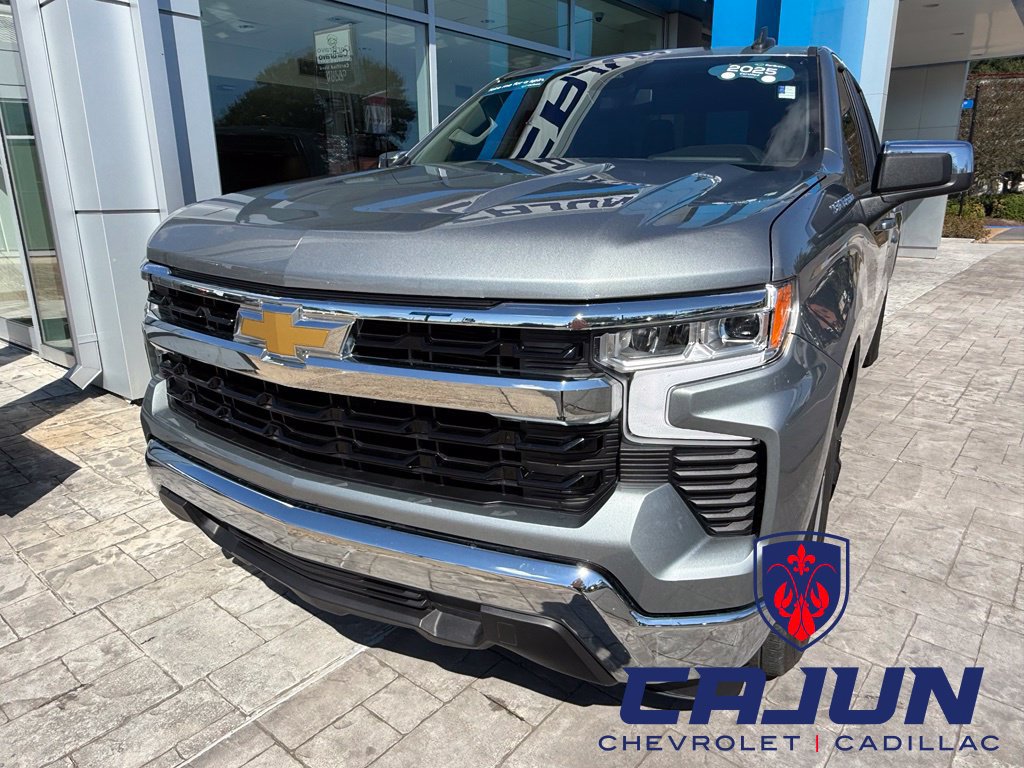 Used 2025 Chevrolet Silverado 1500 LT RWD image 6