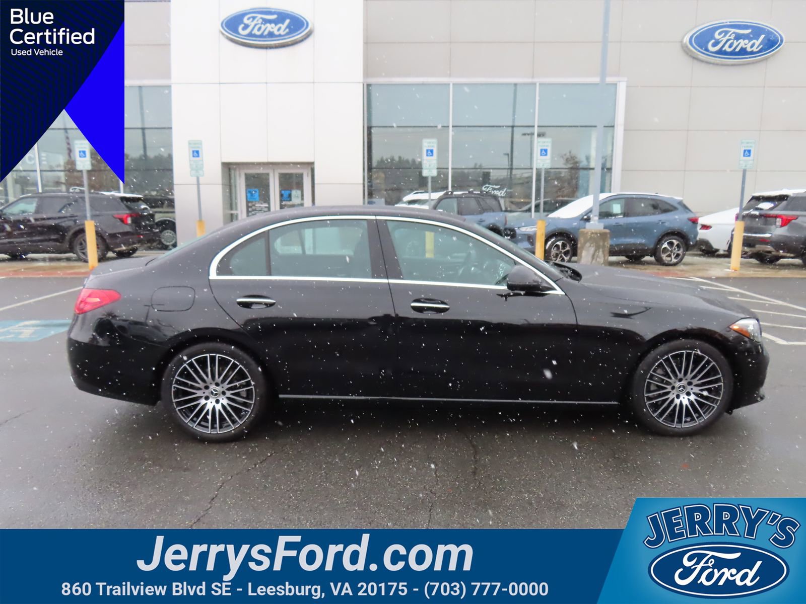 Used 2025 Mercedes-Benz C 300 4MATIC Sedan image 9