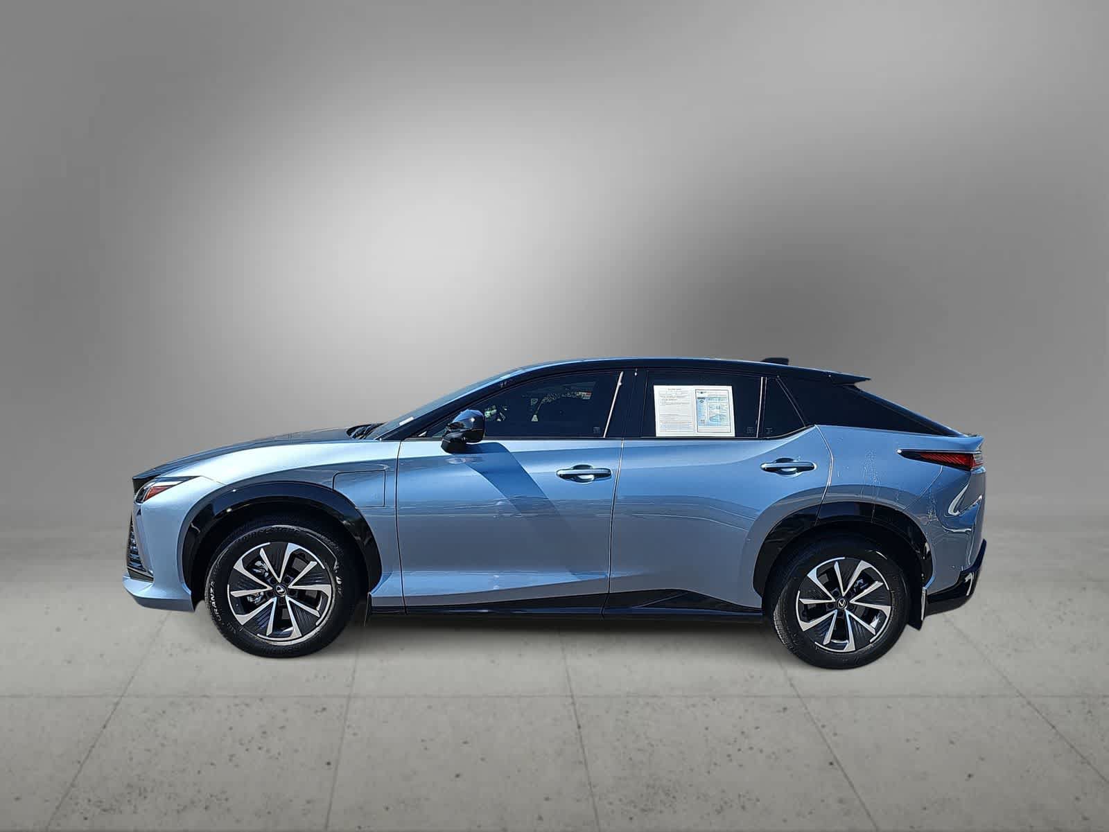 Used 2025 Lexus RZ 300e FWD image 5
