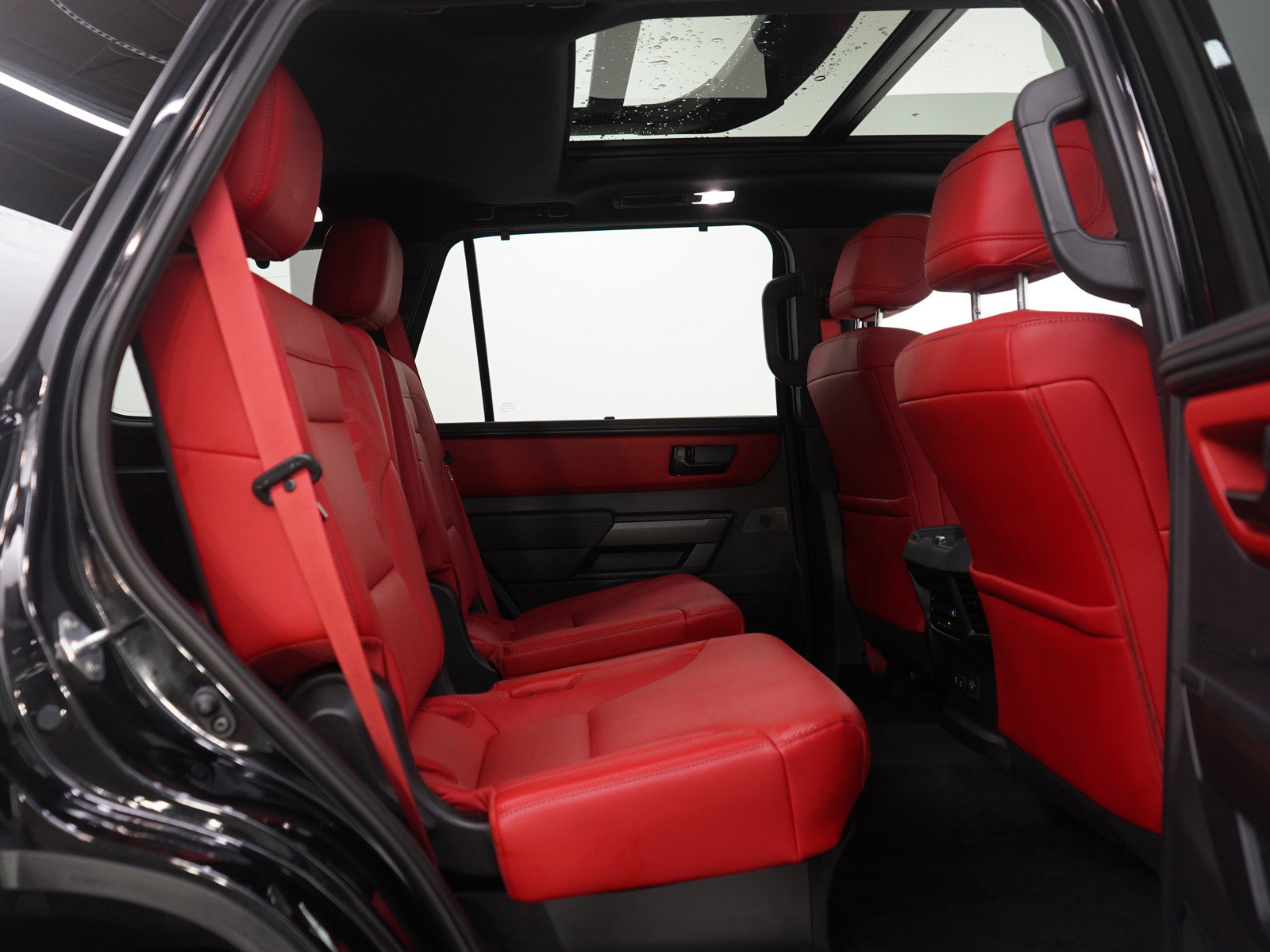 Used 2025 Toyota Sequoia TRD Pro image 13