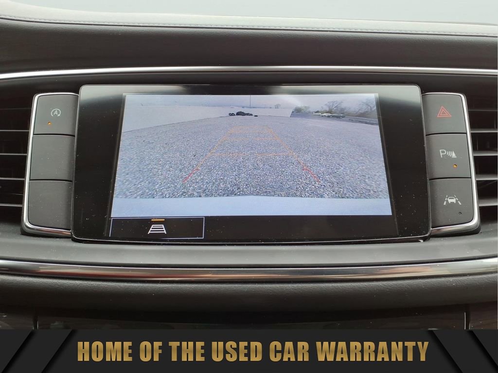 Used 2023 Buick Enclave Essence image 26