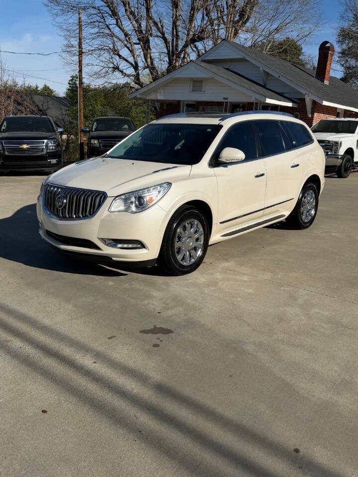 Used 2013 Buick Enclave Leather w/ Trailering Provision Package image 2