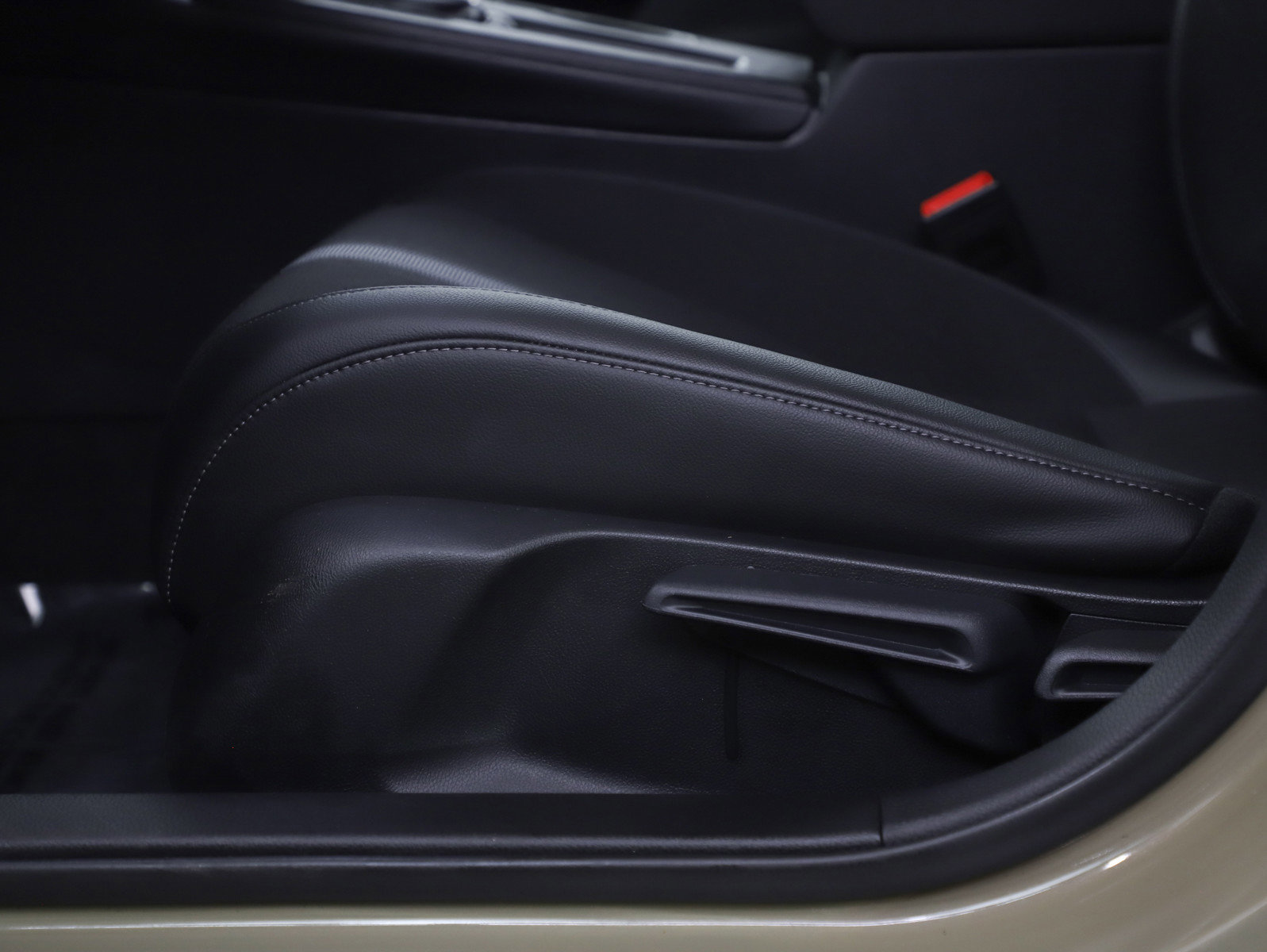 Used 2025 Honda Civic Sport image 21