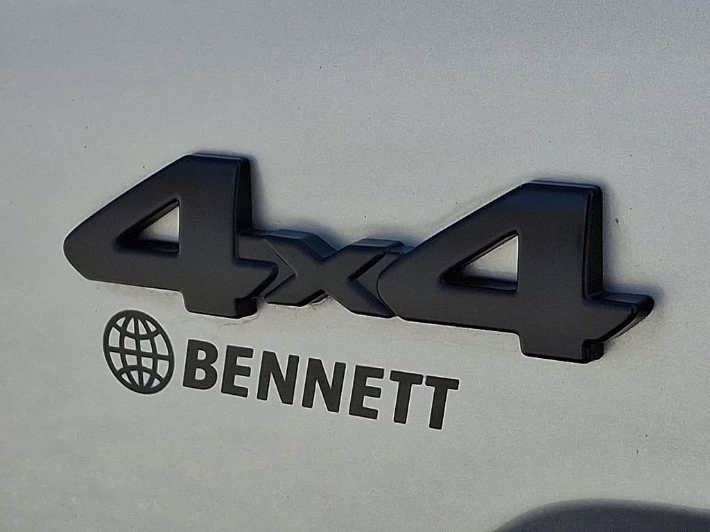 Used 2020 Toyota Tundra SR5 w/ SR5 Convenience Package image 30