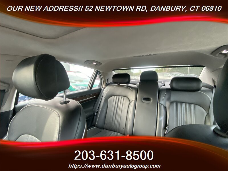 Used 2018 Genesis G90 3.3T Premium AWD/4WD image 19