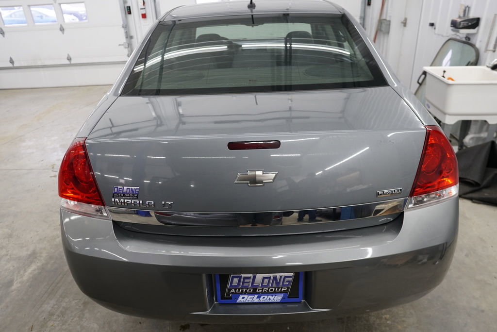 Used 2007 Chevrolet Impala LT FWD image 11