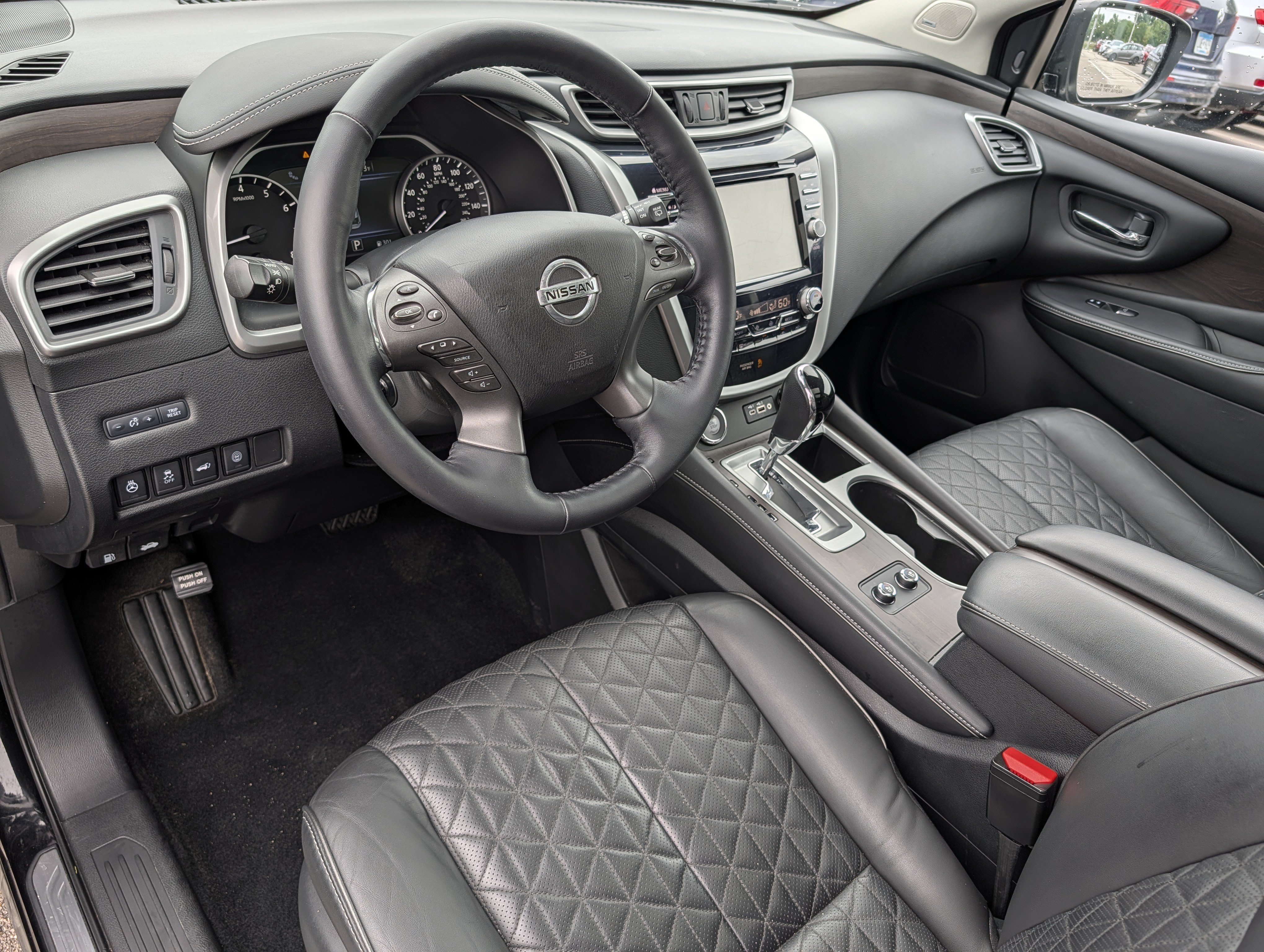 Used 2020 Nissan Murano Platinum w/ Cargo Package AWD/4WD image 18