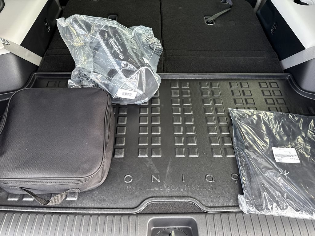 New 2026 Hyundai Ioniq 9 SEL AWD/4WD image 11