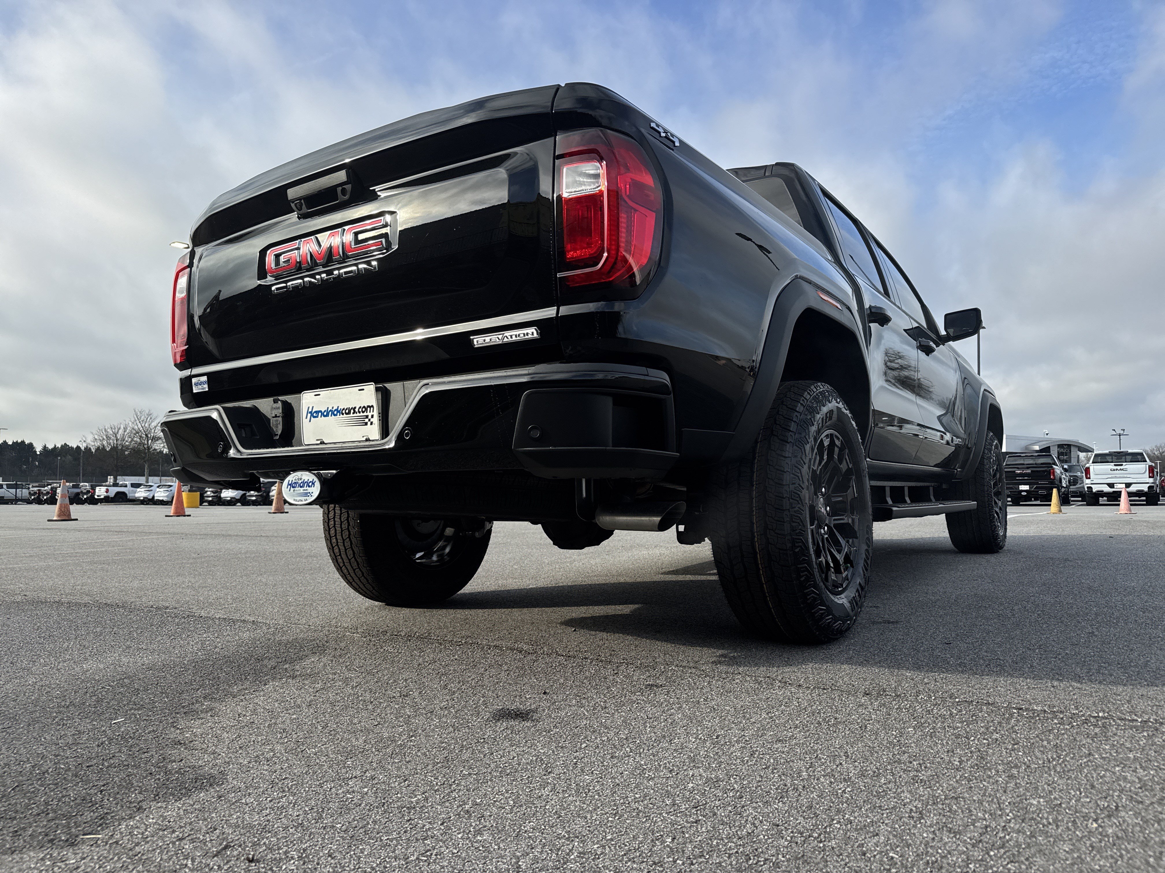 New 2026 GMC Canyon Elevation w/ Convenience Package AWD/4WD image 10