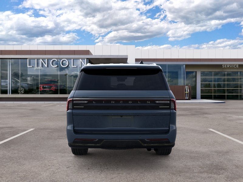 New 2026 Lincoln Navigator L Reserve AWD/4WD image 28