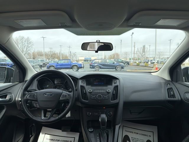 Used 2017 Ford Focus SE w/ Cold Weather Package image 12
