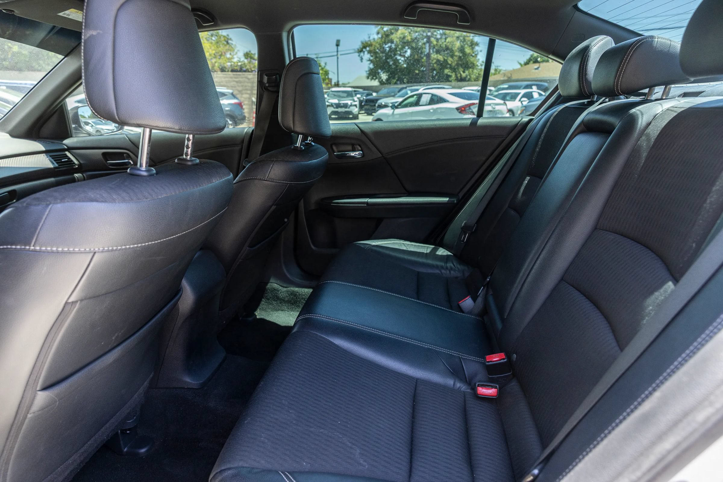 Used 2016 Honda Accord Sport image 31