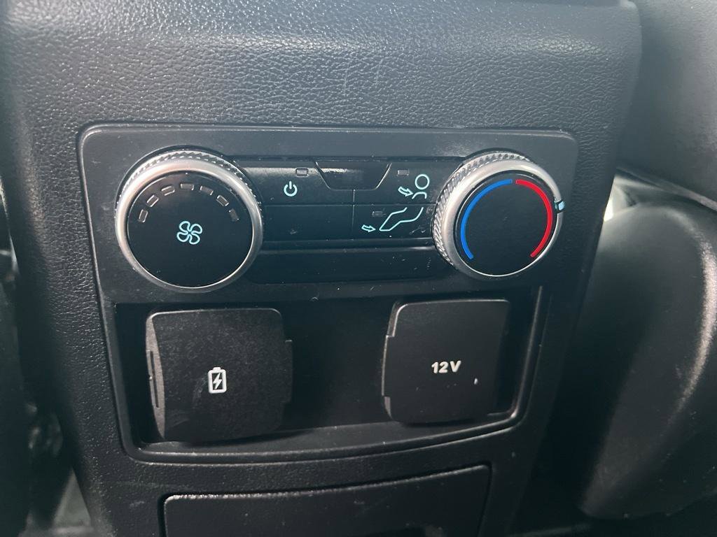 Used 2023 Ford Explorer XLT w/ Equipment Group 202A image 18