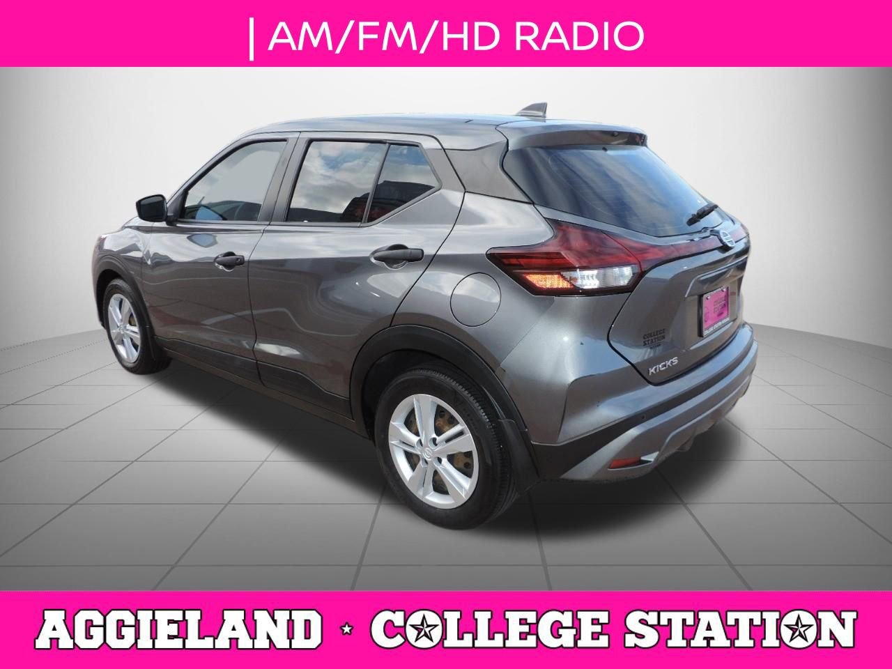 Used 2021 Nissan Kicks S FWD image 6