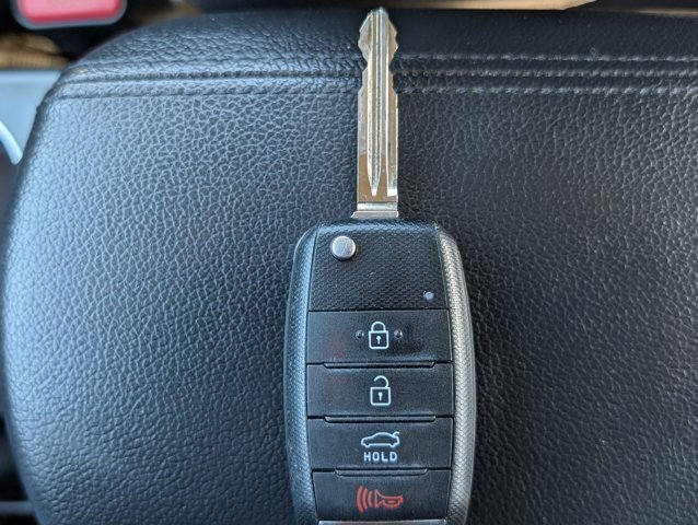 Used 2016 Kia Forte LX w/ LX Popular Plus Package image 24