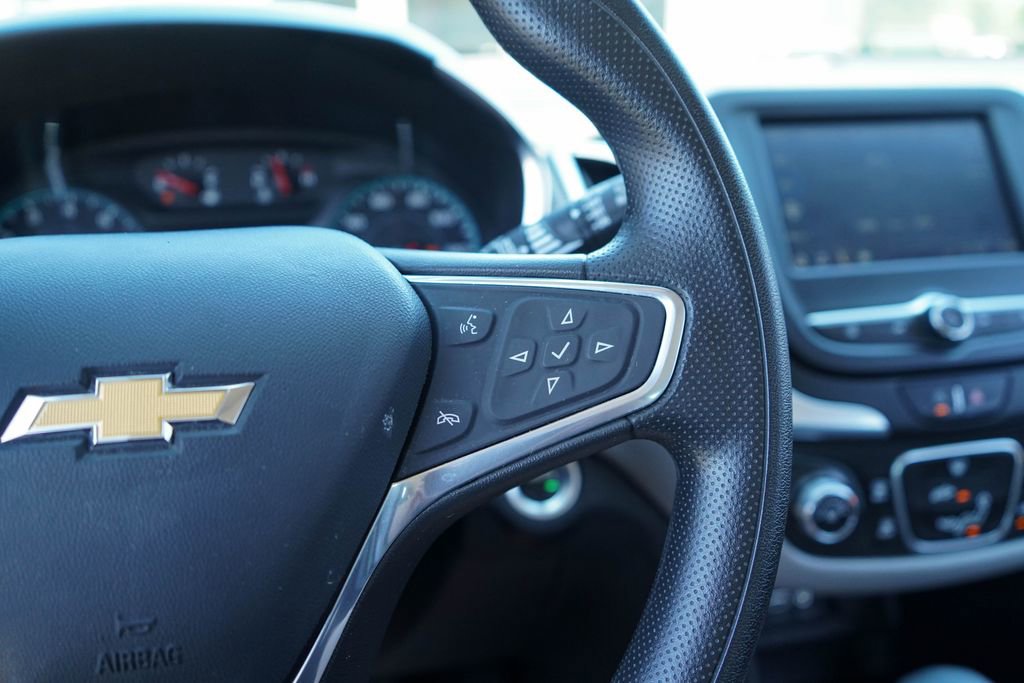 Used 2022 Chevrolet Equinox LS FWD image 27