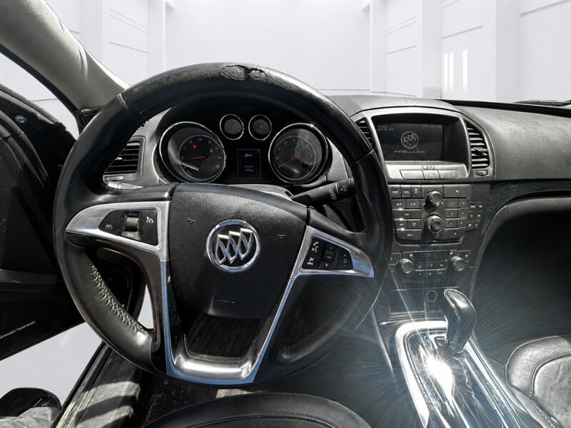 Used 2013 Buick Regal Premium FWD image 14