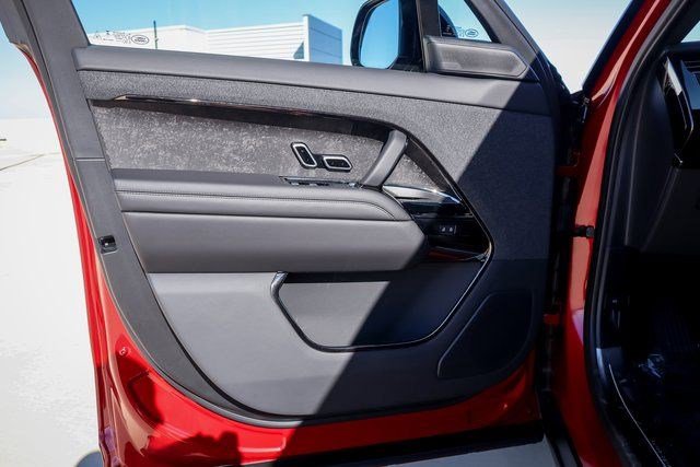 New 2025 Land Rover Range Rover Sport Autobiography image 21