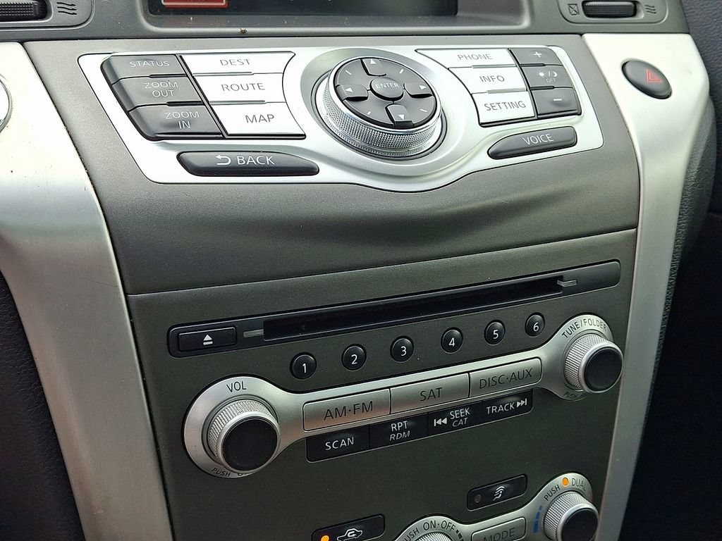 Used 2013 Nissan Murano LE w/ Platinum Pkg AWD/4WD image 23
