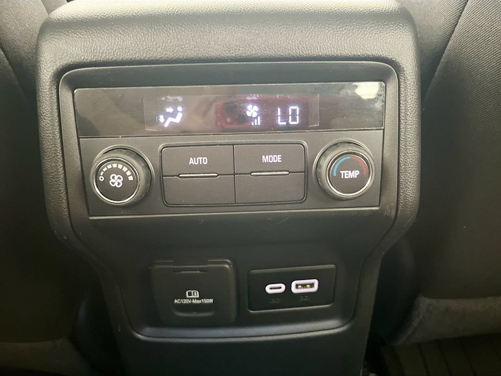 Used 2023 GMC Acadia SLE w/ Driver Convenience Package FWD image 25