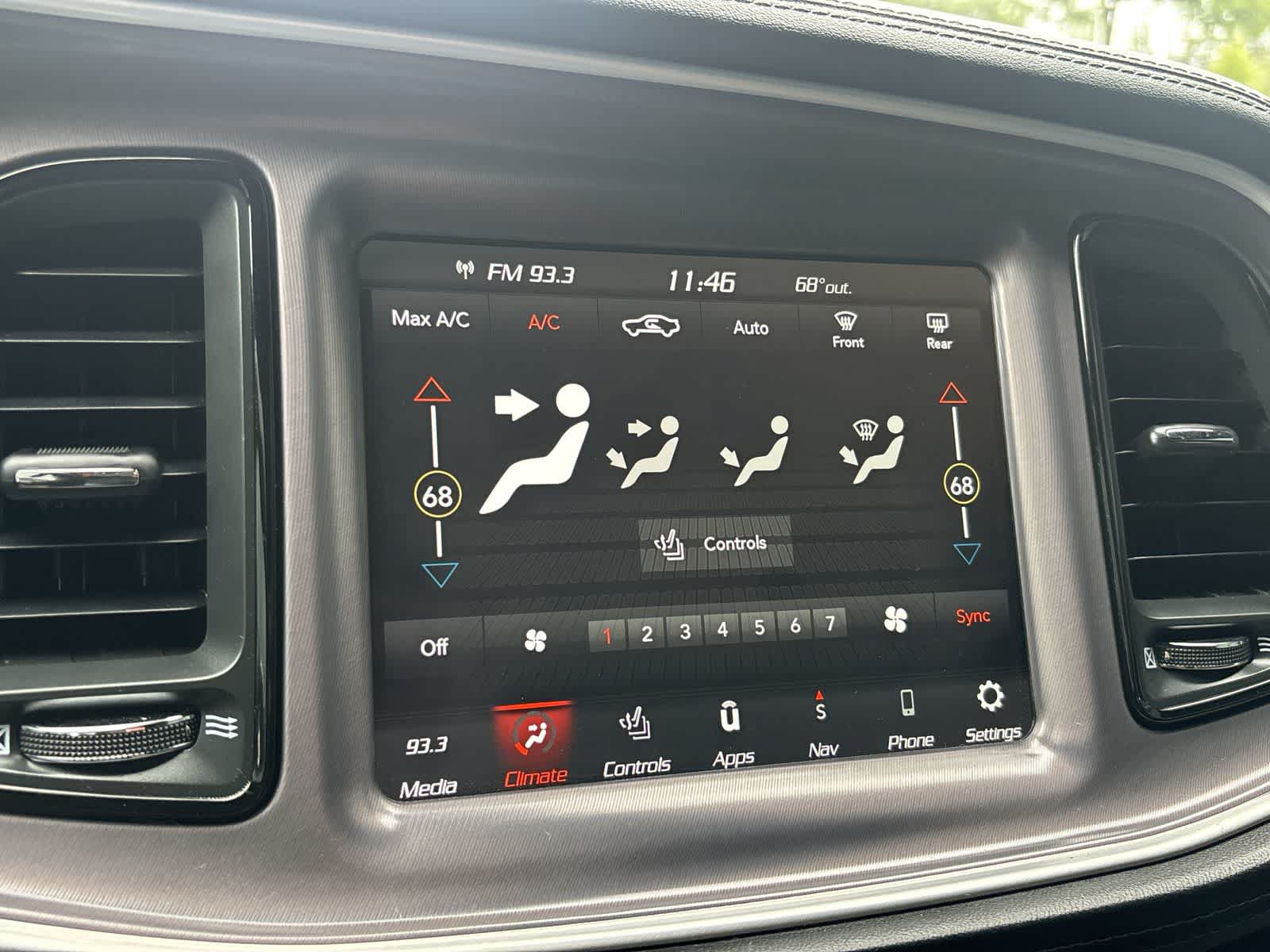 Used 2021 Dodge Challenger R/T Scat Pack RWD image 17