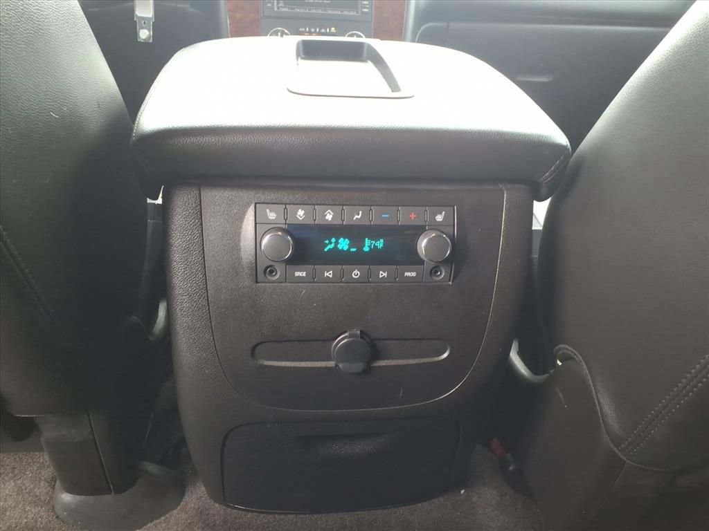 Used 2011 Chevrolet Tahoe LTZ image 19