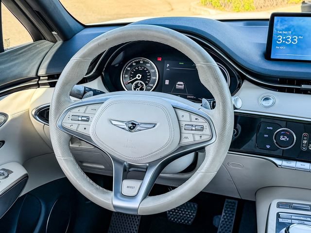 Used 2025 Genesis Electrified GV70 AWD/4WD image 17