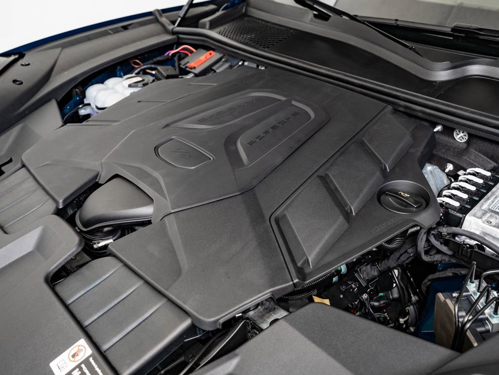 New 2026 Porsche Cayenne image 46