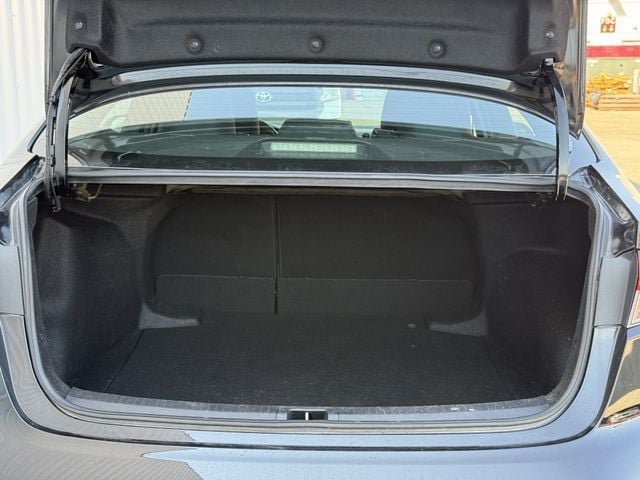 Used 2024 Toyota Corolla LE FWD image 30