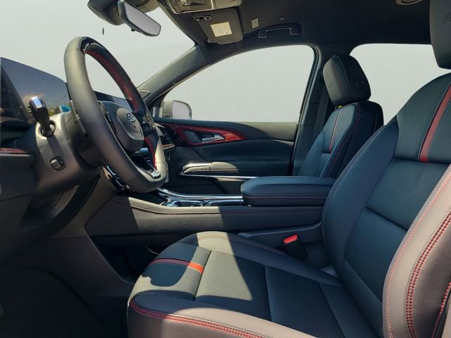 New 2026 Chevrolet Traverse RS image 25