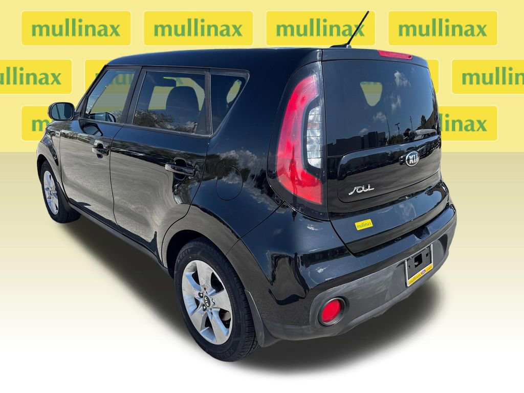Used 2018 Kia Soul Base image 8