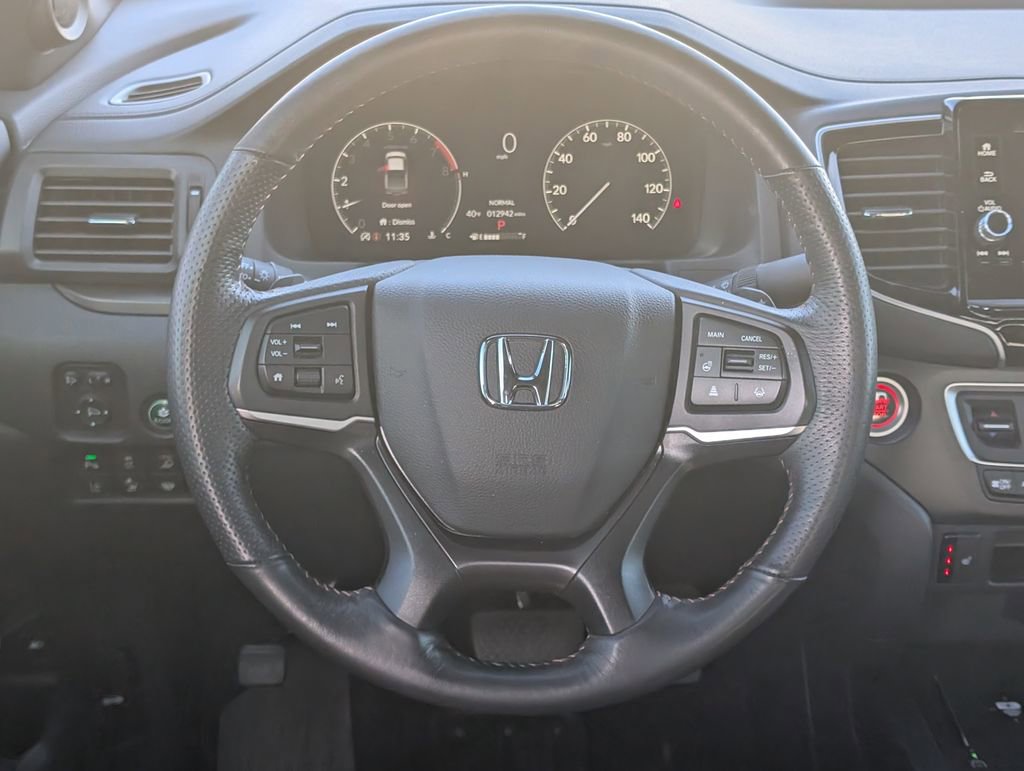 Used 2025 Honda Ridgeline TrailSport image 13