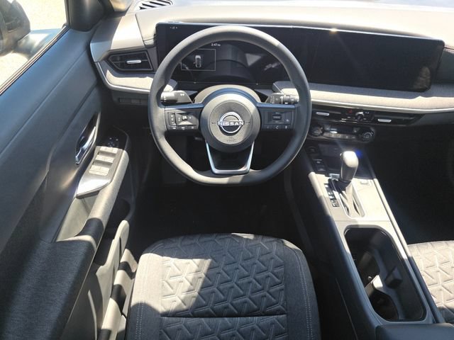New 2026 Nissan Kicks SV w/ Cold Weather Package AWD/4WD image 3