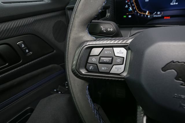Used 2025 Ford Mustang Dark Horse image 31