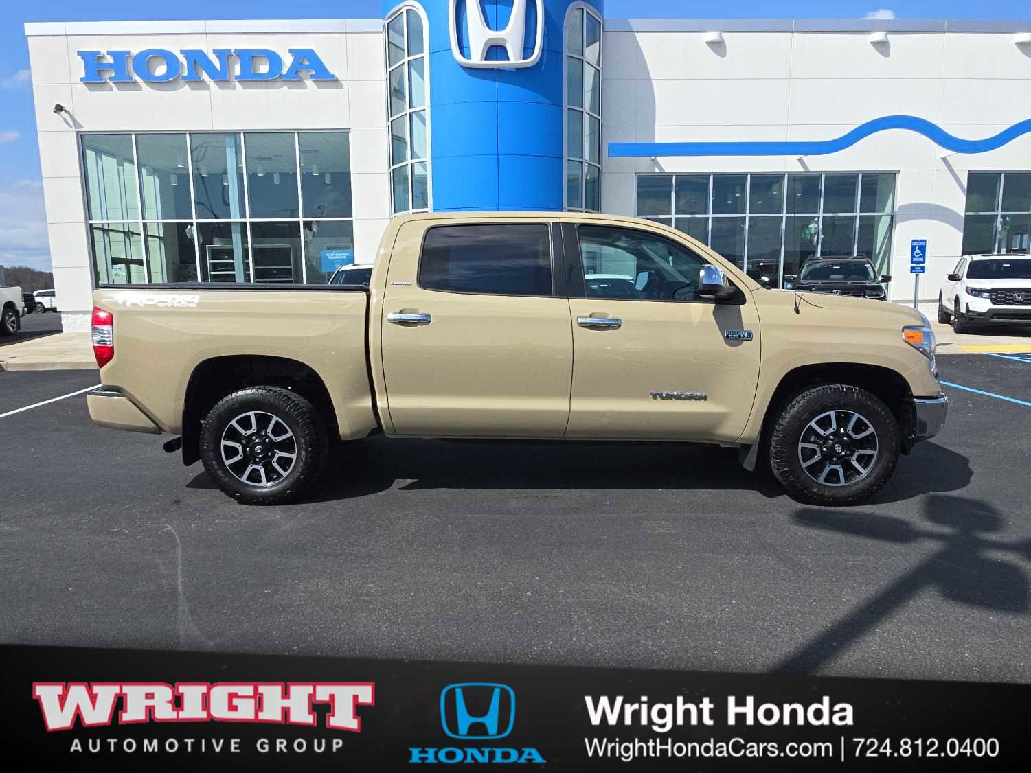 Used 2017 Toyota Tundra Limited w/ Limited Premium Package image 1