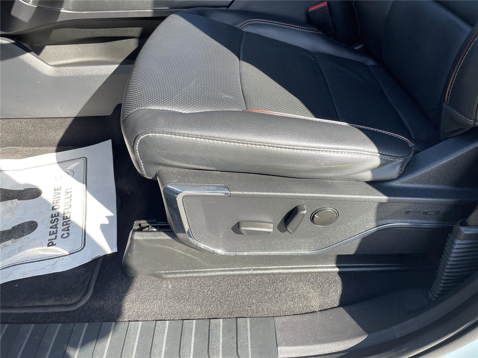 Used 2023 Ford F150 Lariat AWD/4WD image 12