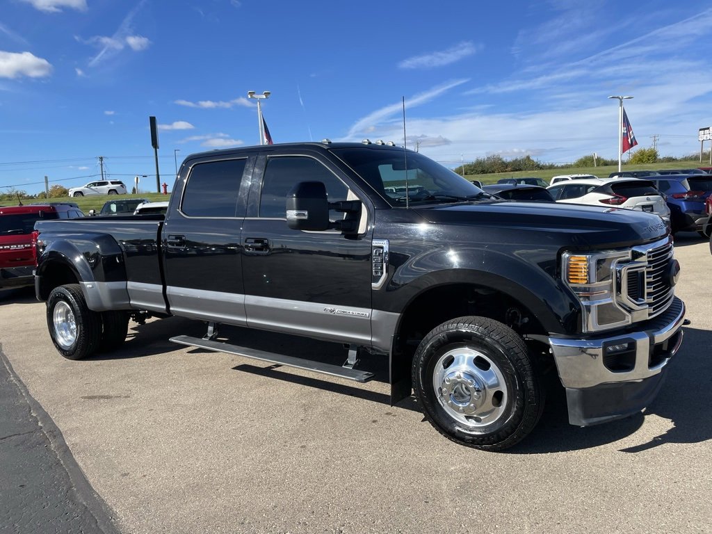 Used 2022 Ford F350 Lariat w/ Lariat Ultimate Package image 2