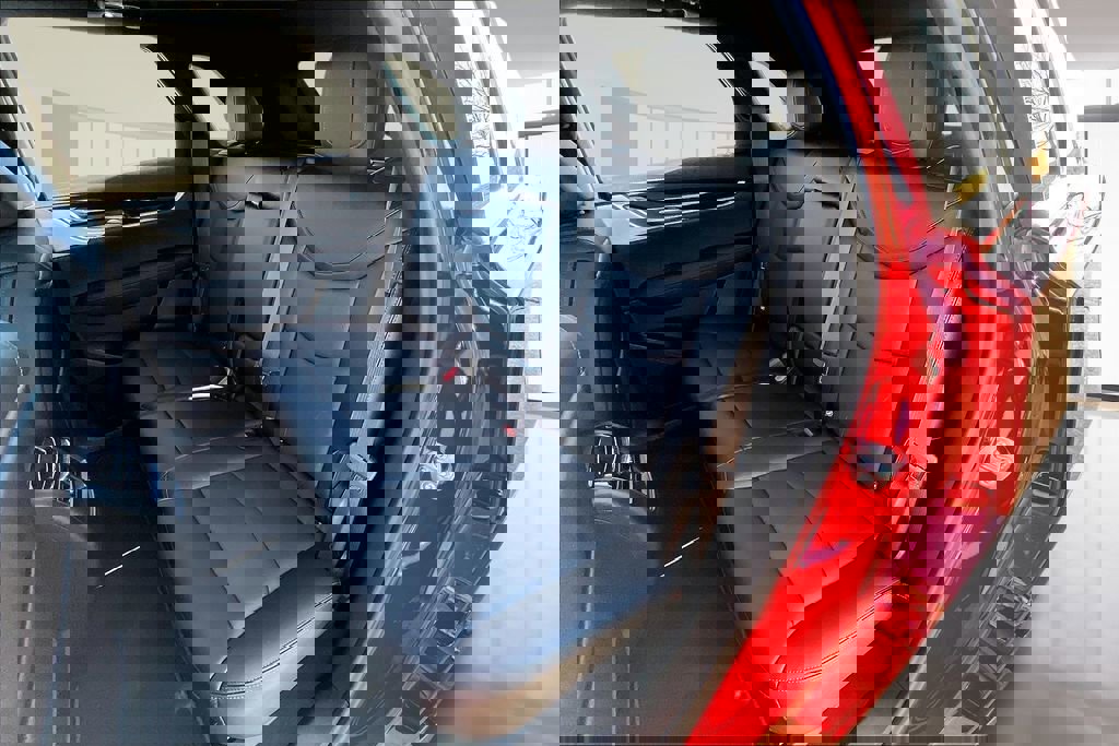 New 2026 Cadillac XT5 Premium Luxury w/ Driver Assist Package image 10