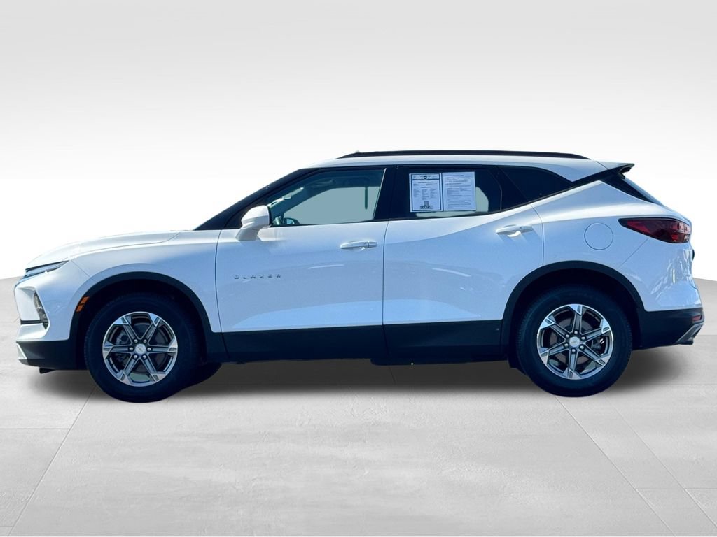 Used 2023 Chevrolet Blazer LT w/ Convenience Package AWD/4WD image 4